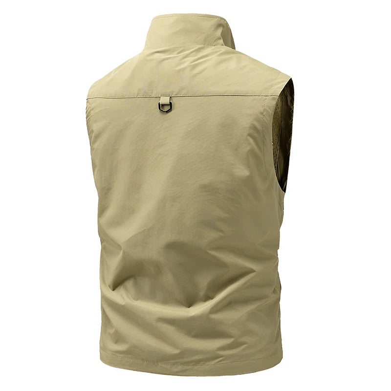Spring New Men Outdoor Casual Vest Men Solid Multi-Pocket Breathable Fishing Waistcoat Hiking Photographer High-Quality Vest Man